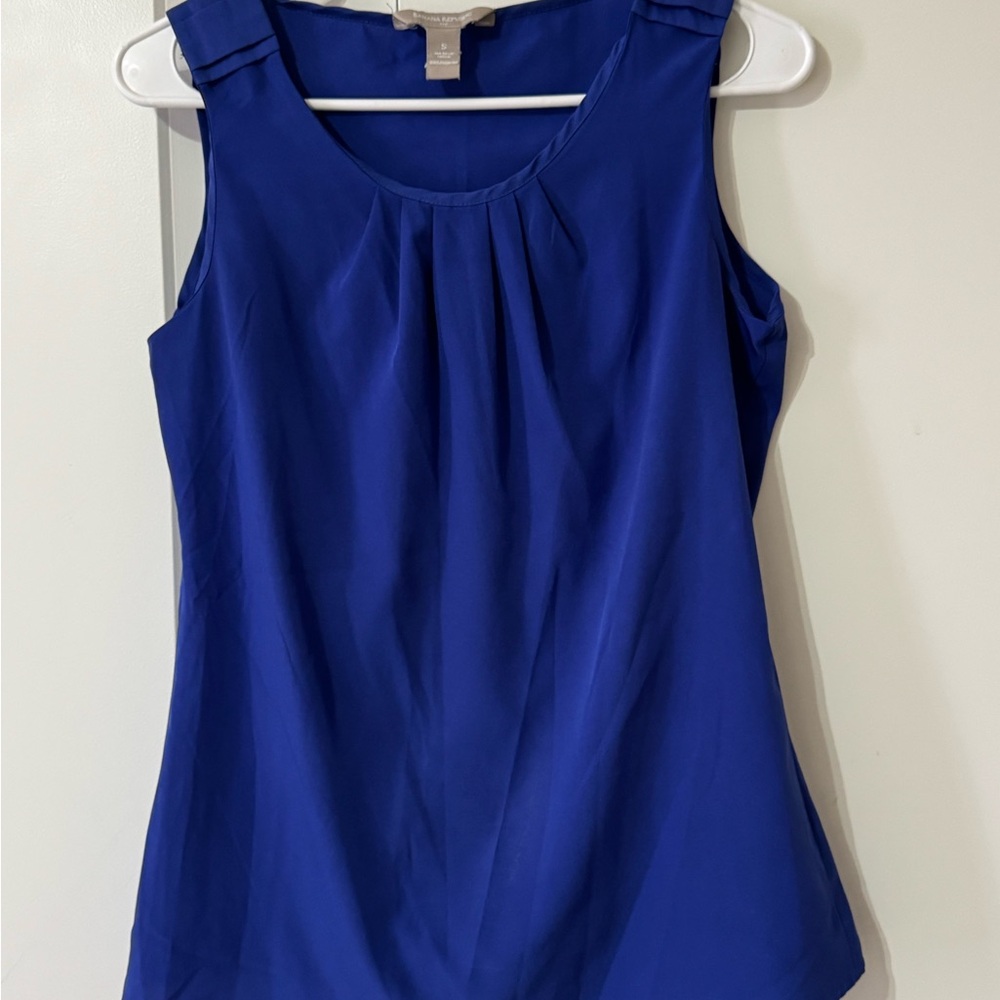 Elegant Blue Sleeveless Top